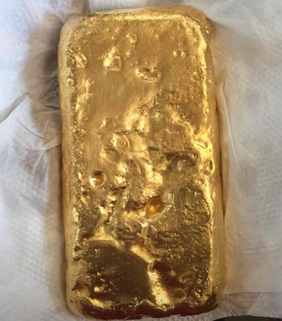 Doré gold bar prepared for independent laboratory verification